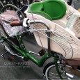 ブリヂストン アンジェリーノ(子供乗せ自転車)の心配り 最近、街でよく見掛けるようになった子供乗せ自転車、一昔前は非常にめずらしいものでした。 いまでは多数のメーカーが製作しています。値段、グレードも多種多様。 その中で、先日、とても細かい心配りに感心したものをご紹介させて頂...