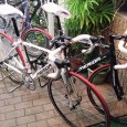 メリダのロードバイクが入荷しました!! メリダは世界的にも有名なスポーツバイクメーカーで日本国内の販売代理店は、あのブリヂストンですので、 品質、性能ともに文句なしです!! 今回は入門に適したモデルです。 シャイングレー...