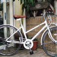 桜も満開になり、入学の季節になりました。新入生の皆さん、御入学おめでとうございます。 この時期になると、高校や大学への通学自転車についてよく訪ねられます。 当店は、昭和区曙町という場所に位置することもあって、名古屋大学や...