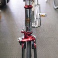 Bianchi PISTA アレンジ日記 第3回 今回で3回目となりました、BIANCHI PISTA のアレンジ日記。 今回は前回ご紹介させて頂きましたパーツを、いよいよ組み付けて行きたいと思います。 では始めに、ブレーキ本体を交換していきたいと思います。 今まで、た...