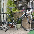 当店へお客様よりご注文いただいております2012年モデル、続々と入荷してきております！＾＾ 個性豊かなラインナップから、ごく一部をご紹介！ &nbsp; GIANT DEFY &nbsp; GIANT R3 &nbsp;...